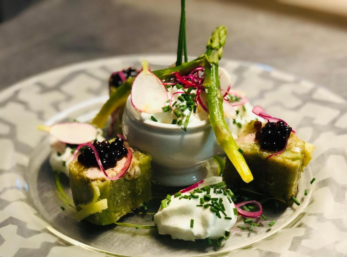 Hotel Lou Caleu Restaurant Le Rocher Des Abeilles Saint-Martin-de-Castillon Zewnętrze zdjęcie