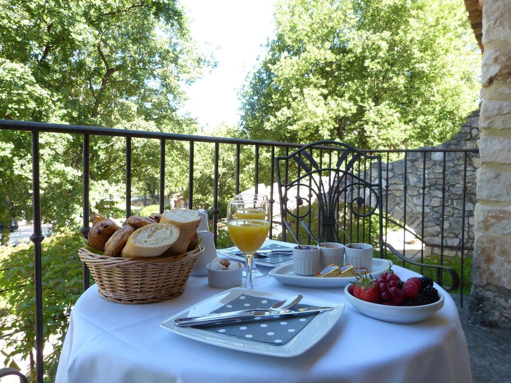 Hotel Lou Caleu Restaurant Le Rocher Des Abeilles Saint-Martin-de-Castillon Zewnętrze zdjęcie