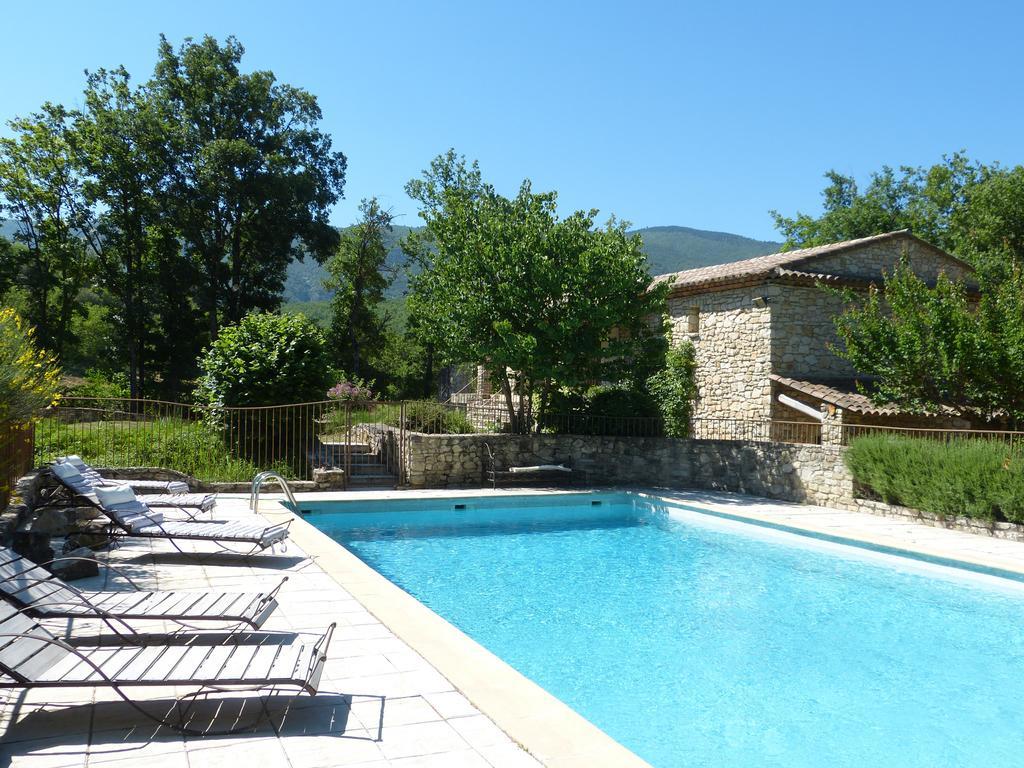 Hotel Lou Caleu Restaurant Le Rocher Des Abeilles Saint-Martin-de-Castillon Zewnętrze zdjęcie